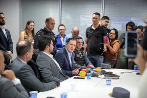 coletiva-de-imprensa-forcas-de-seguranca-capturam-criminosos-que-assaltaram-agencia-bancaria-em-brasnorte-6886