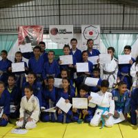 cerimonia-troca-de-faixas-projeto-judo-yawara