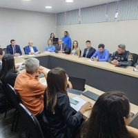 04-reuniao-comissao-regional-de-solucoes-fundiarias1