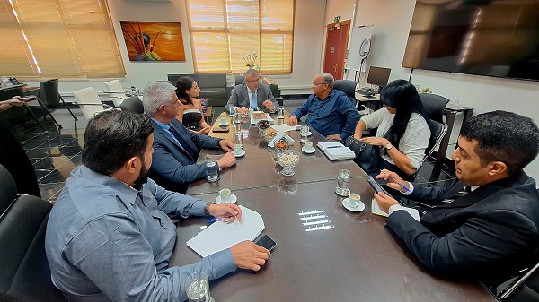 reuniao-prefeito-de-colniza-8